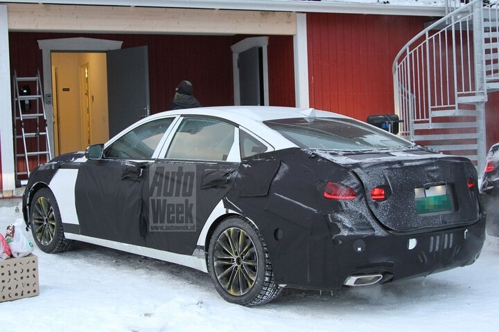Hyundai Genesis sedan gespot