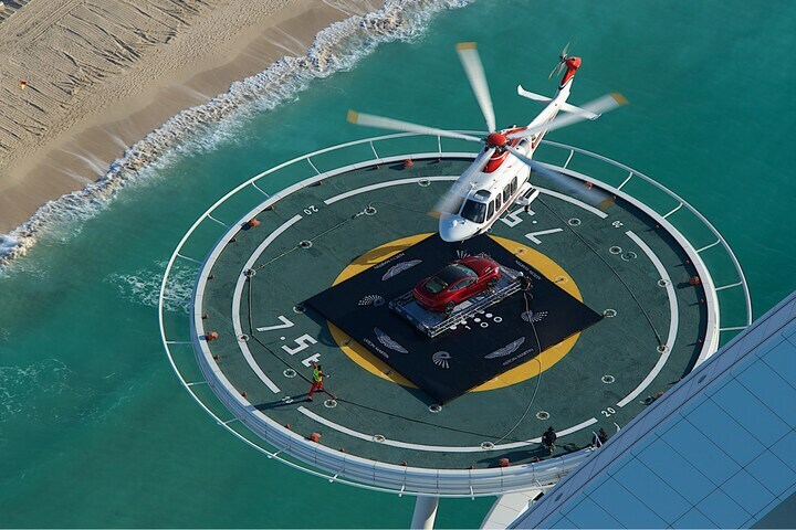 Aston Martin Vanquish Dubai