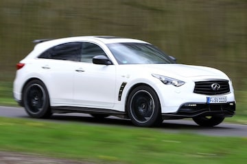 Infiniti FX50 vettel edition