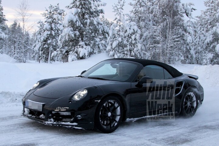 Porsche 911 Turbo Cabrio spionage