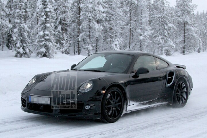 Porsche 911 Turbo spionage