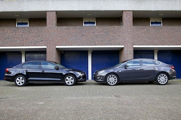 Opel Astra sedan - Volkswagen Jetta