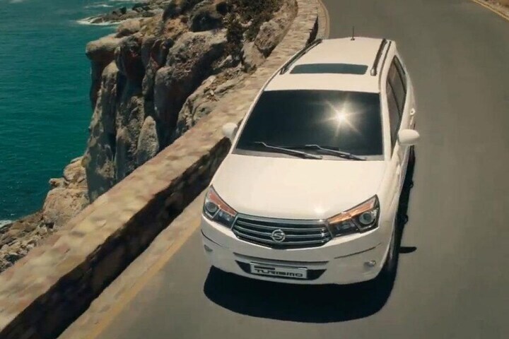 SsangYong New Rodius