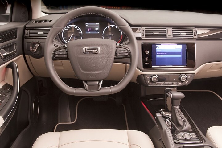 Qoros 3