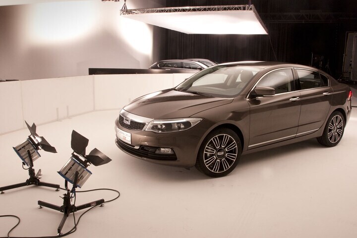 Qoros 3 sedan