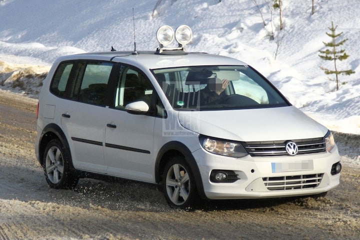 Volkswagen Touran mule 2014