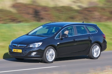 Opel Astra Sports Tourer 1.6 Turbo Sport