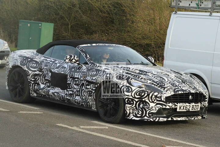 Aston Martin Vanquish Volante