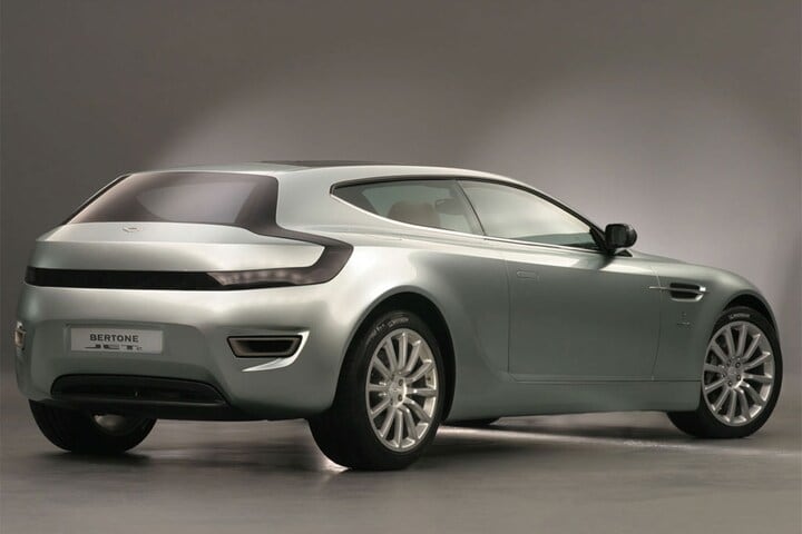 Aston Martin Bertone Jet 2
