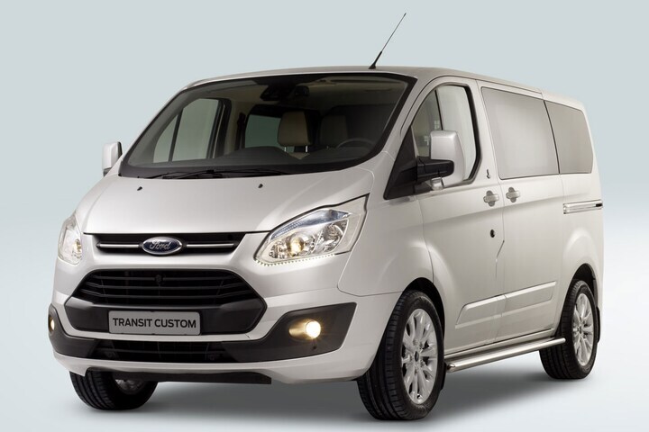 Ford Transit Custom Champions Edition
