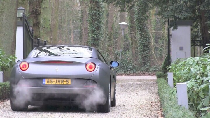 Ferrari California
