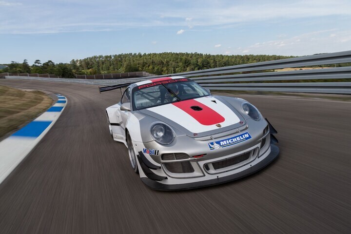 Porsche 911 GT3 R 2013
