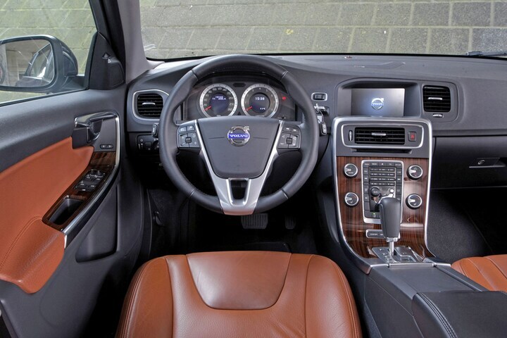 V60 T6 AWD Summum