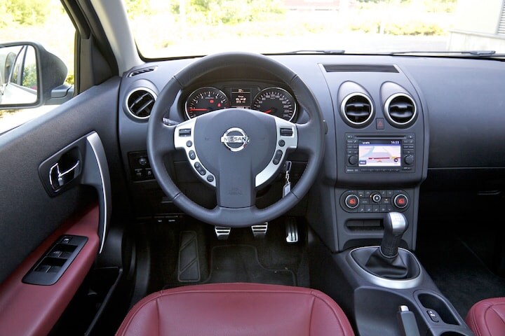 Nissan Qashqai 1.6 Connect Edition