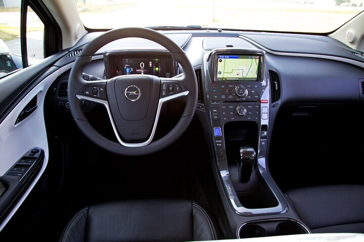 Opel Ampera