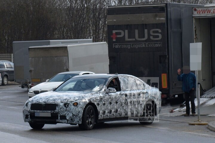 BMW 7-serie spionage