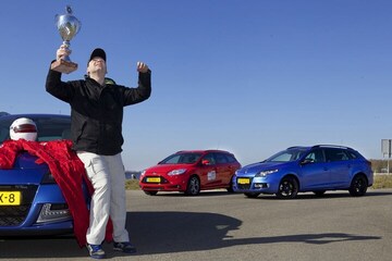 Ford Focus ST Wagon - Renault Megane GT220