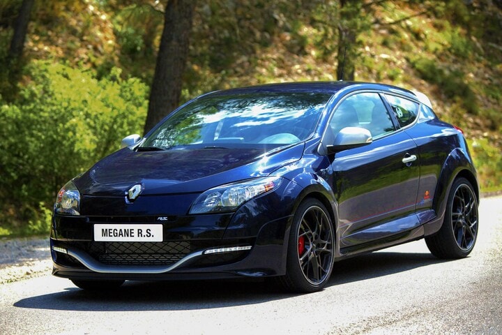 Renault Mégane RS Red Bull Racing RB8