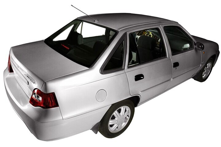 Uz-Daewoo Nexia
