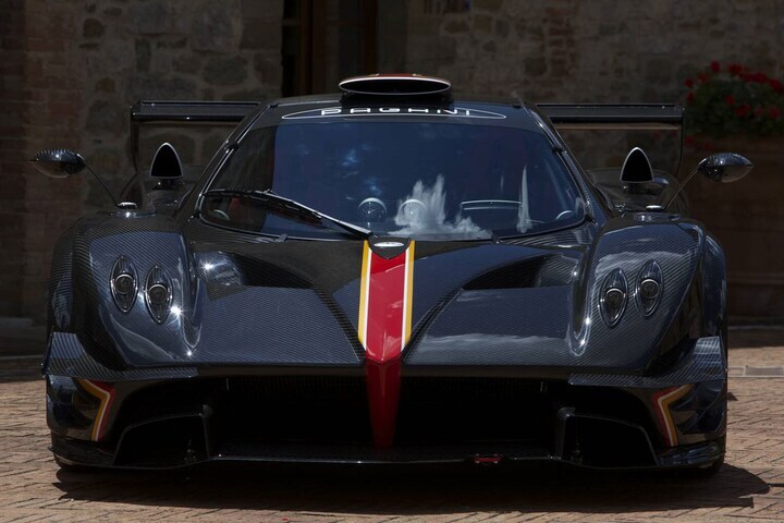 Pagani Zonda Revolucion