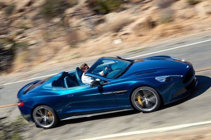 Aston Martin Vanquish Volante