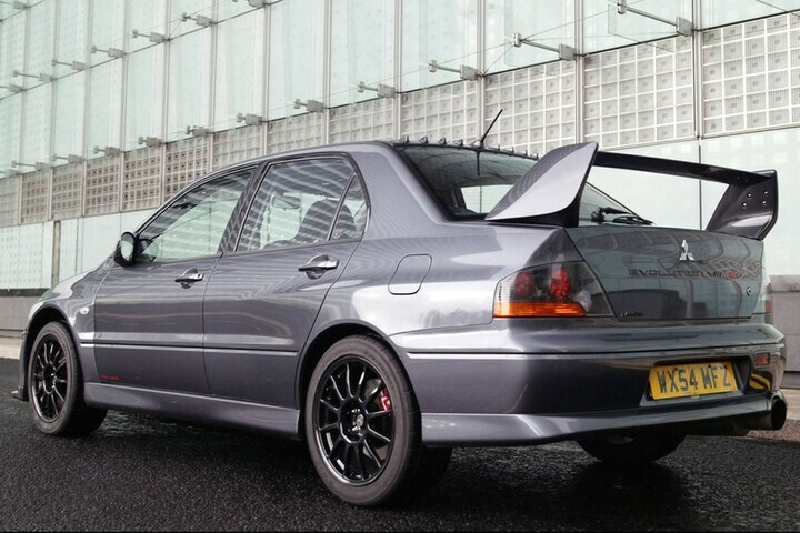 Mitsubishi Lancer Evolution VIII FQ 400