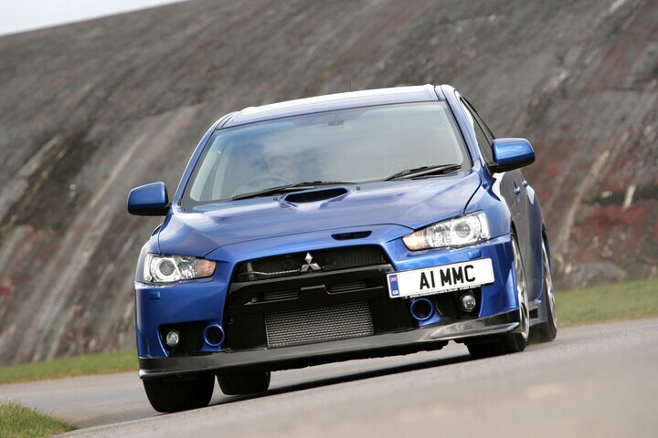 Mitsubishi Lancer Evolution X FQ 400