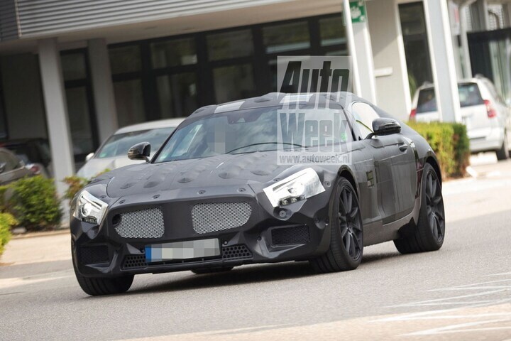 Mercedes AMG GT Spyshots