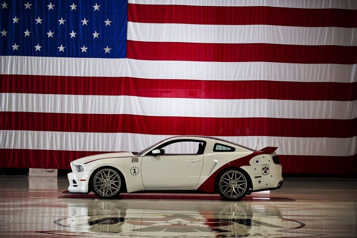 Ford Mustang 2014 US Thunderbirds Edition