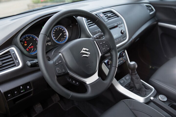 Suzuki SX4