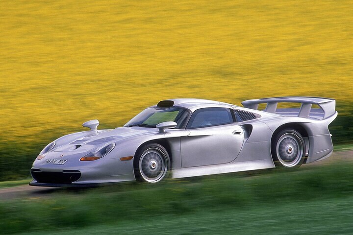 Porsche 911 GT1