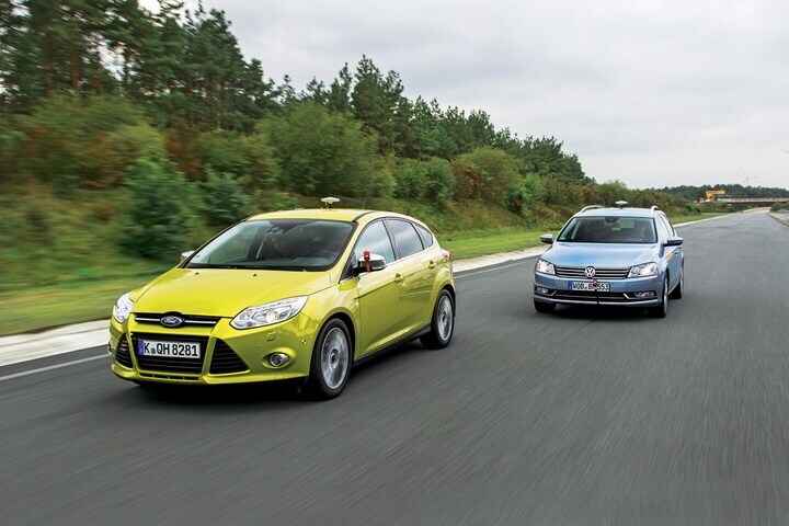 Volkswagen Golf - Ford Focus