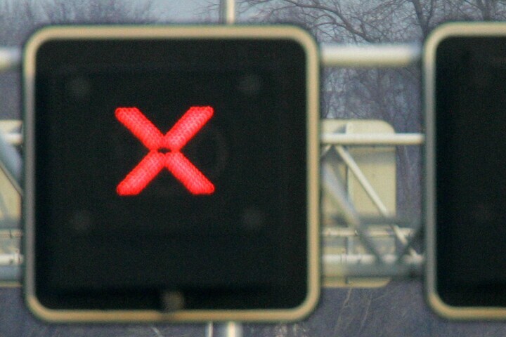 Wegafsluiting (foto ANP)