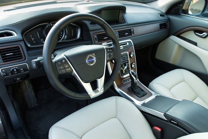 Volvo XC70 2014