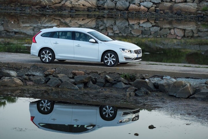 Volvo V60 D6 Plug-in Hybrid 2014