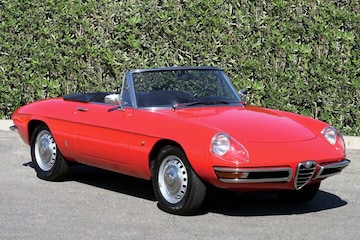 Alfa Romeo Spider Duetto