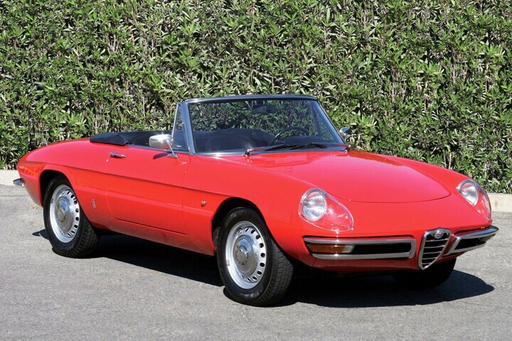 Alfa Romeo Spider Duetto