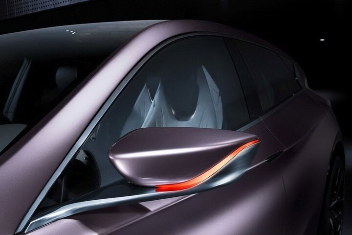 Infiniti Q30