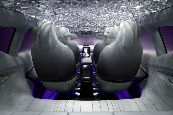 Renault Initiale Paris Concept