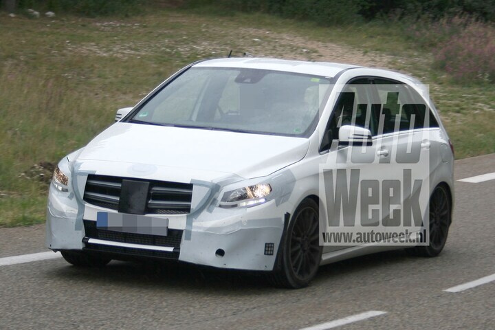 Mercedes B-klasse spyshots