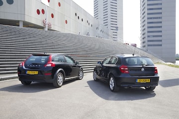 Occasion Dubbeltest - BMW 118i - Volvo C30