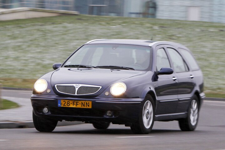 Lancia Lybra
