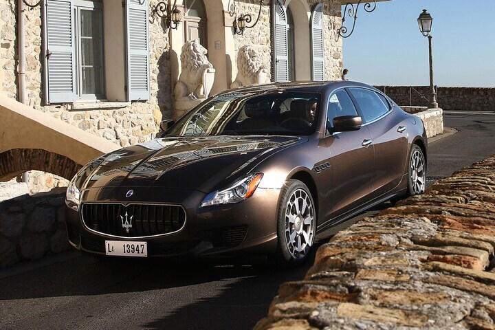 Maserati Quattroporte