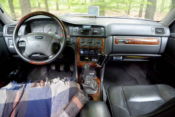 Volvo V70 TDI 2.5 - Klokje rond