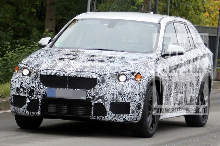 BMW X1 spyshots 