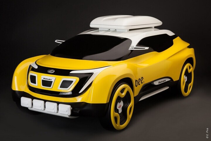 Mahindra Bee