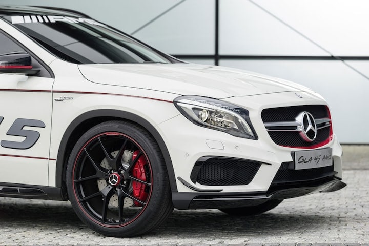 Mercedes-Benz Concept GLA 45 AMG