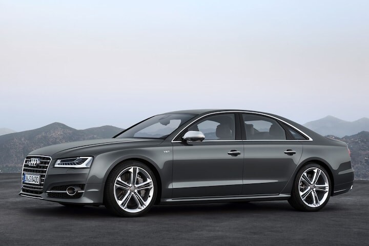 Audi S8