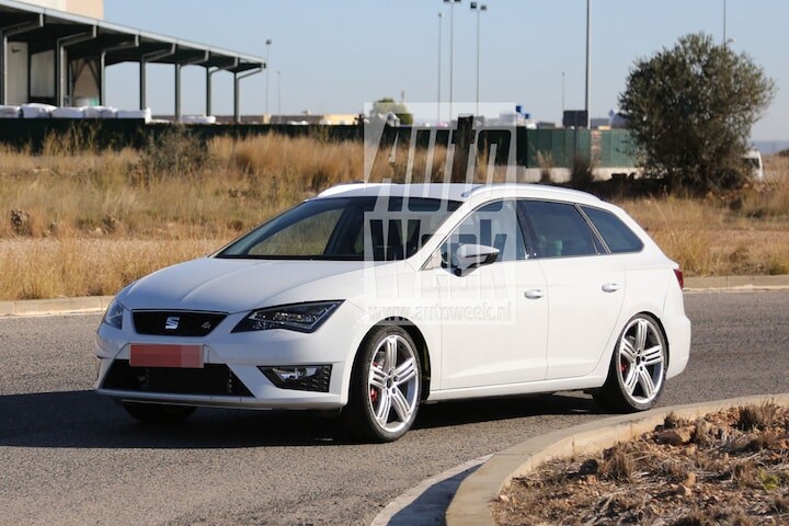 Seat Leon ST Cupra spyshots