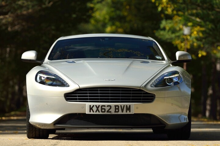 Aston Martin DB9